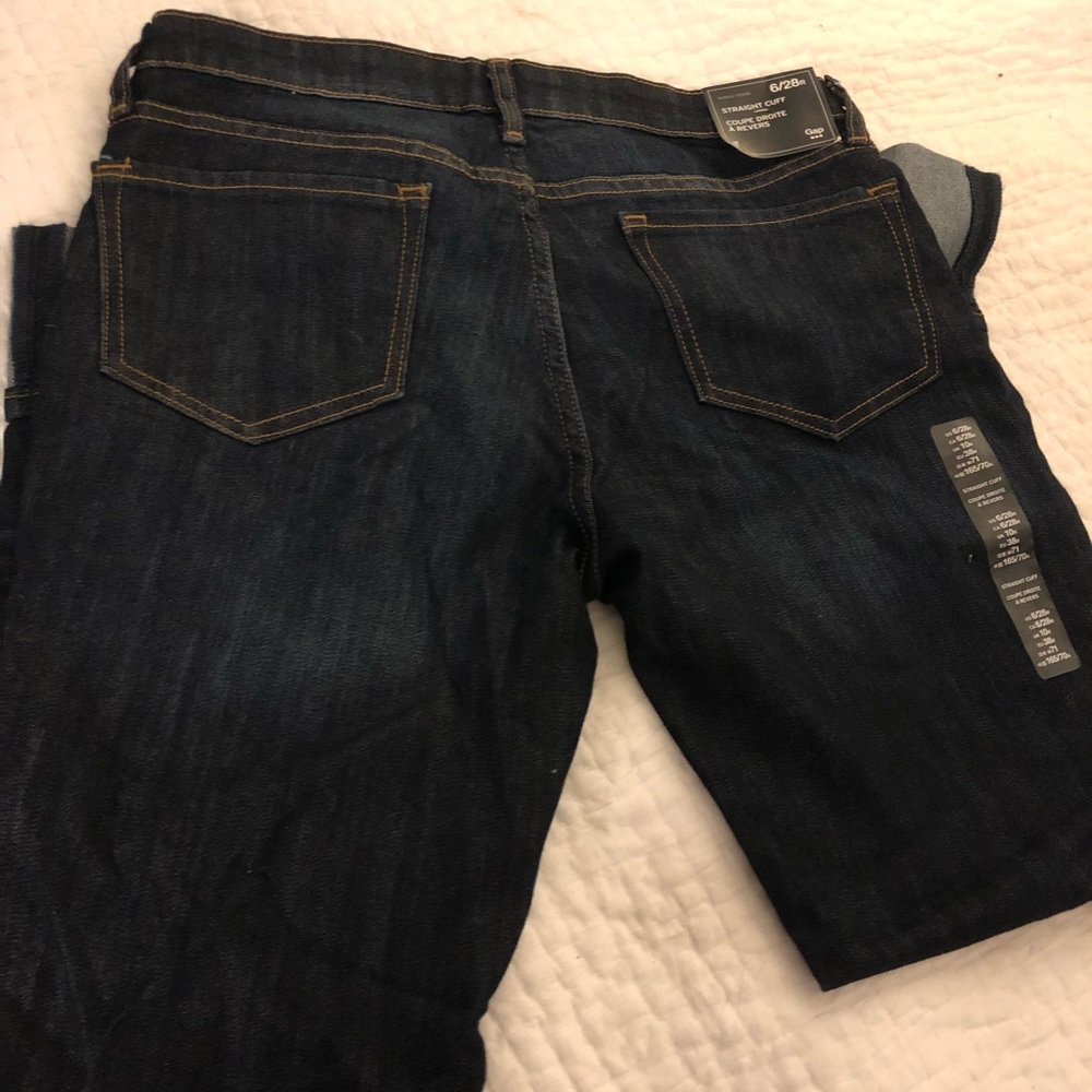 NWT Gap straight leg cuffed jeans size 6/28